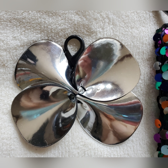 NEW MAC Cosmetics Shiny Pretty Things Sequin Makeup Bag Pouch Clutch Travel - Picture 8 of 12